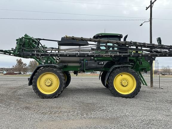 Image of John Deere 412R equipment image 1