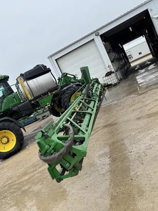 Image of John Deere 412R equipment image 4