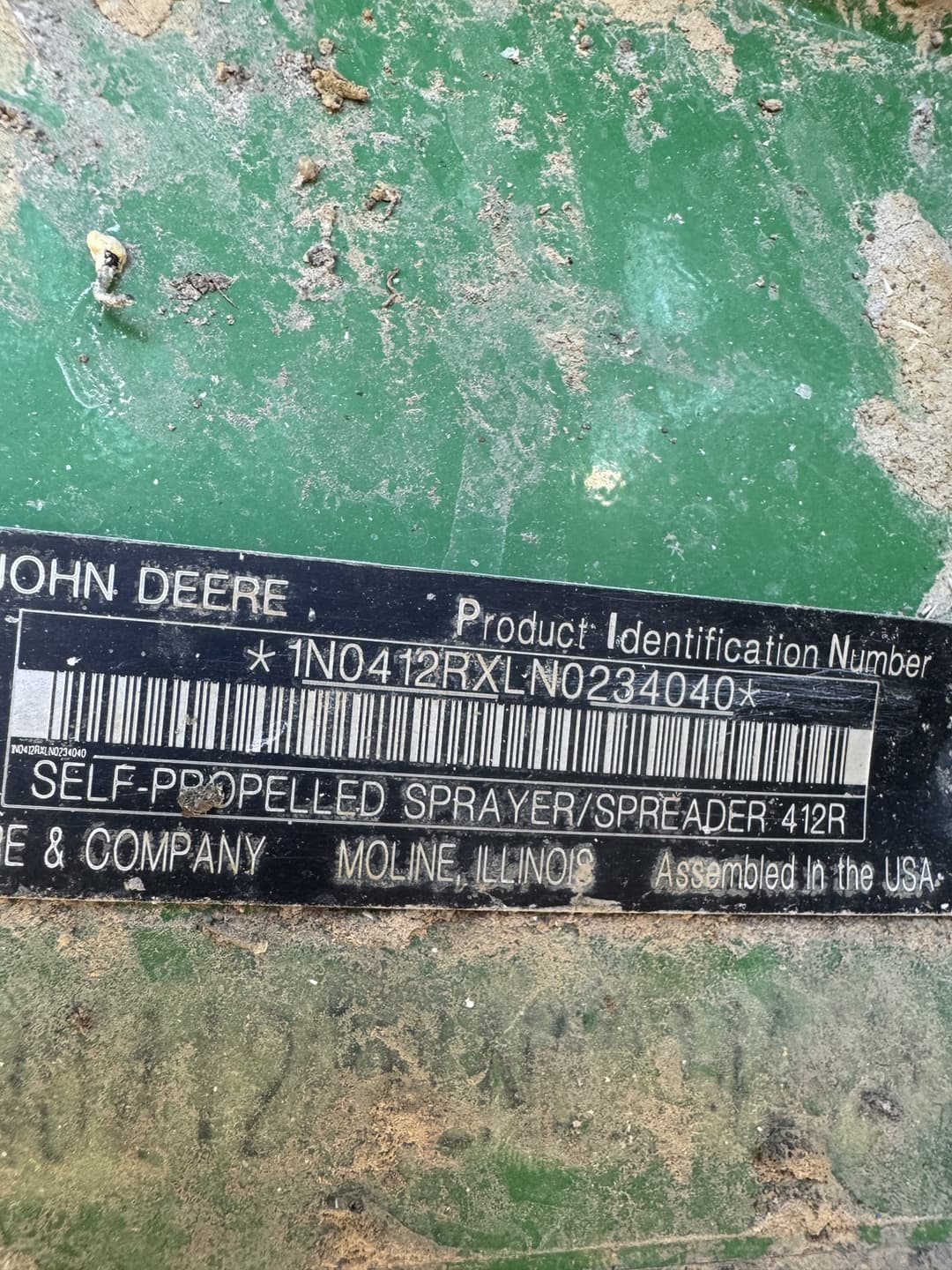 Image of John Deere 412R Image 0