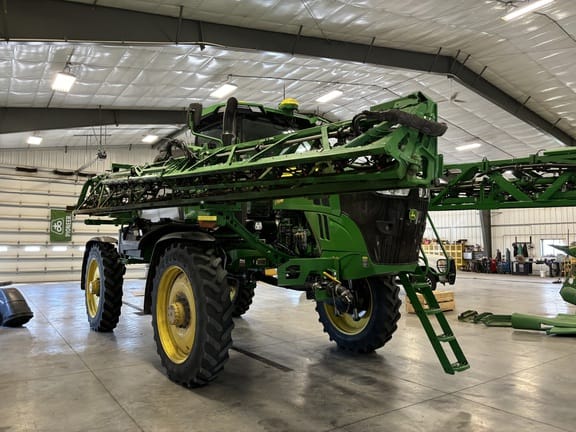 Main image John Deere 412R