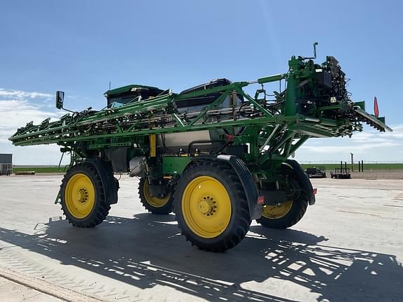 Image of John Deere 412R equipment image 2