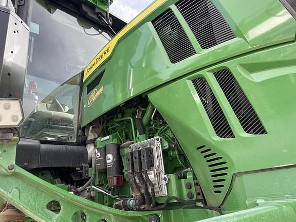 Image of John Deere 412R equipment image 4