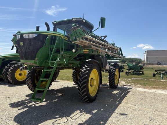 Main image John Deere 412R