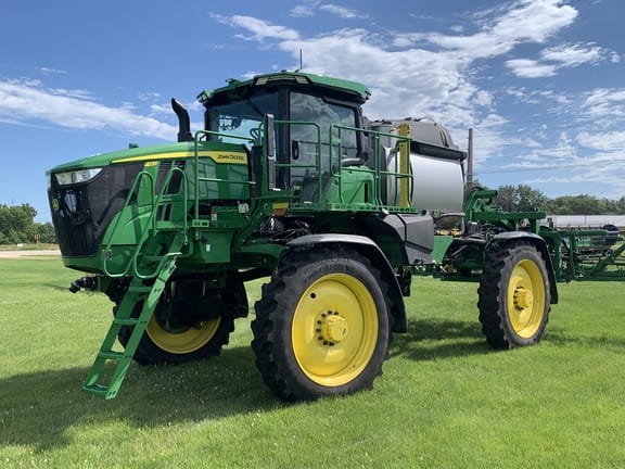 Main image John Deere 412R