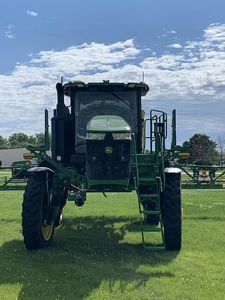 Image of John Deere 412R equipment image 1