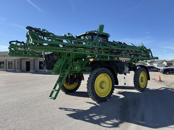 Image of John Deere 412R Primary image