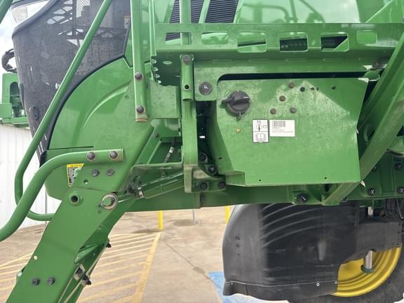 Image of John Deere 412R equipment image 2