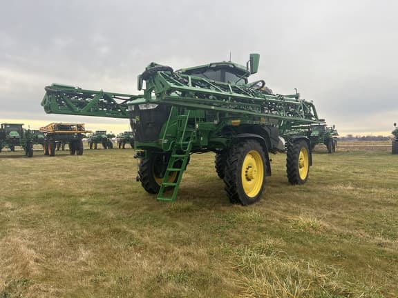 Image of John Deere 412R Primary image