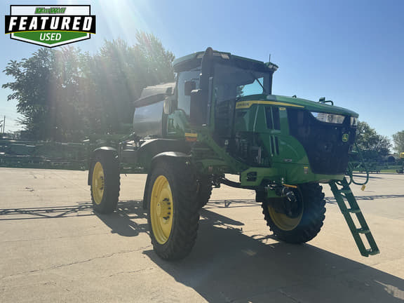 Image of John Deere 412R equipment image 2