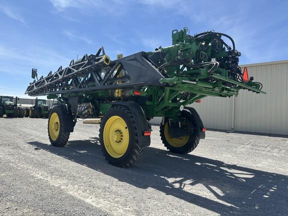 Image of John Deere 412R equipment image 2