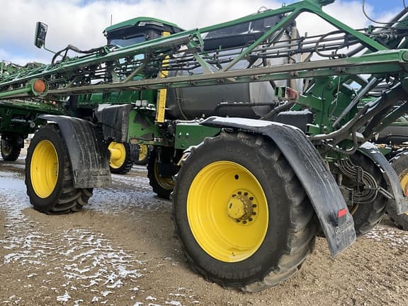 Image of John Deere 412R equipment image 1