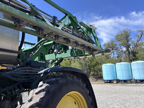 Image of John Deere 412R equipment image 2