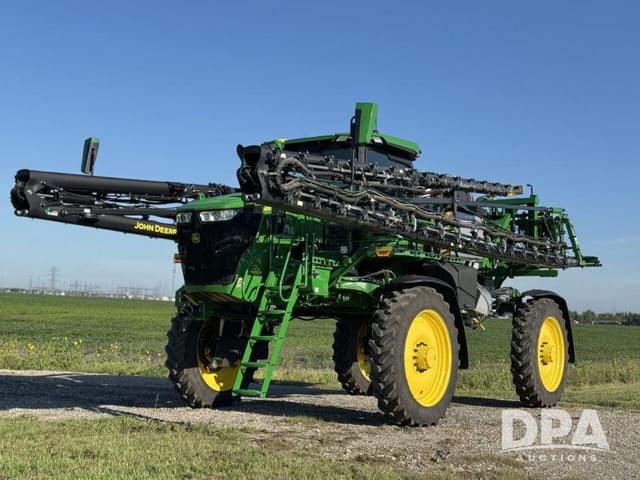 Image of John Deere 412R equipment image 3