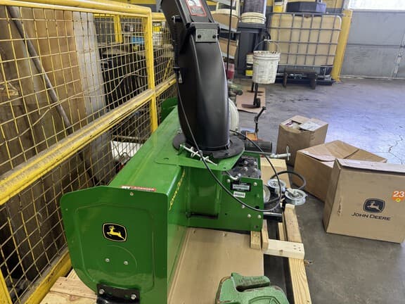 Image of John Deere 44" Snowblower equipment image 1