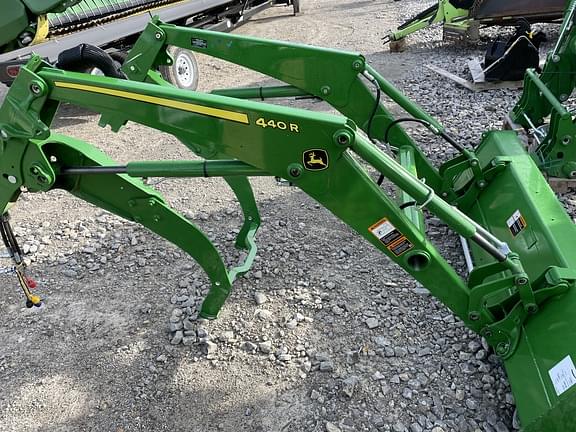 Image of John Deere 440R equipment image 3