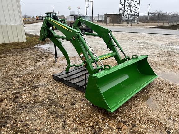 Image of John Deere 440R equipment image 3