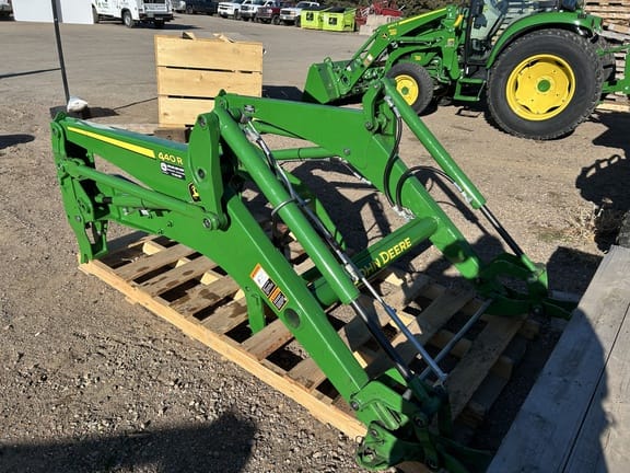 2023 John Deere 440R Equipment Image0