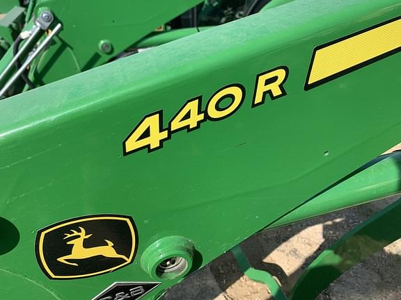 Image of John Deere 440R equipment image 4