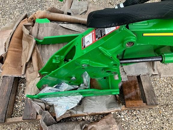 Image of John Deere 440R Image 1