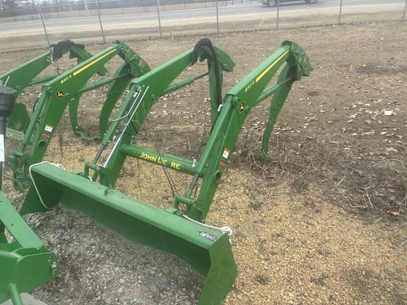 2023 John Deere 440R Equipment Image0