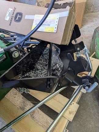 Image of John Deere 44" Snowblower equipment image 2
