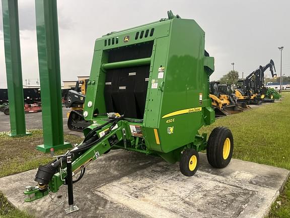 Image of John Deere 450E equipment image 2