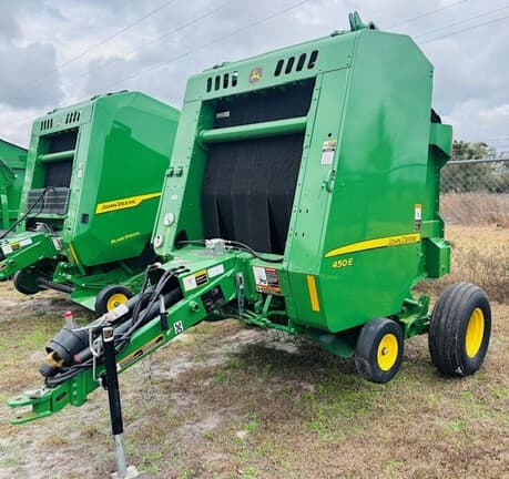Image of John Deere 450E equipment image 3