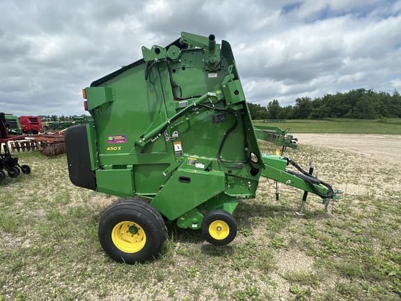 Image of John Deere 450E equipment image 1
