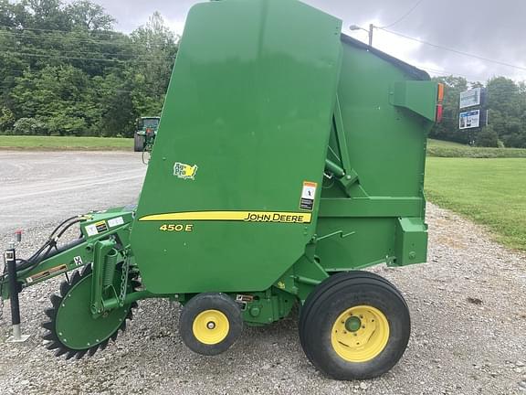 Image of John Deere 450E equipment image 3