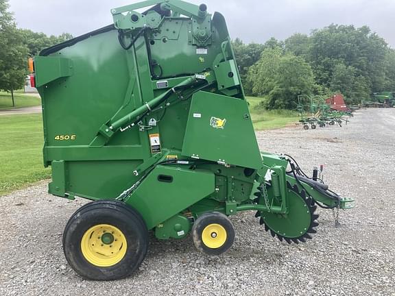 Image of John Deere 450E equipment image 1