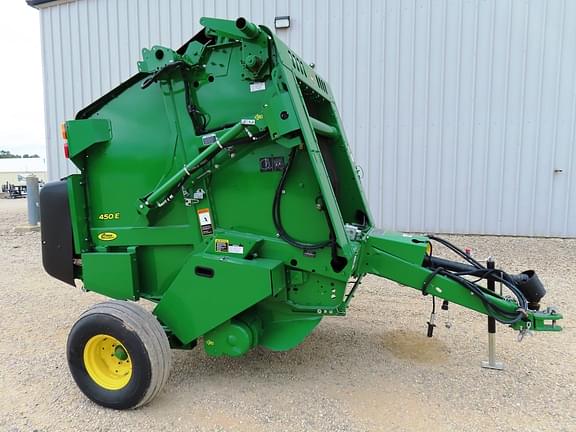 Image of John Deere 450E Primary image