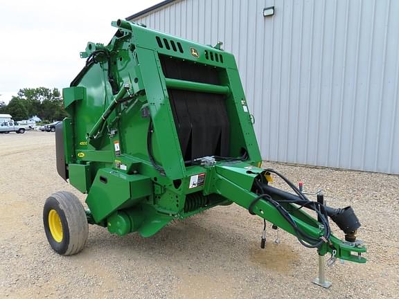 Image of John Deere 450E equipment image 1