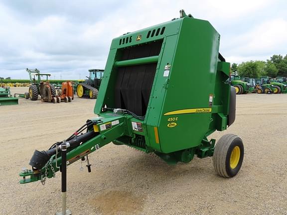 Image of John Deere 450E equipment image 3