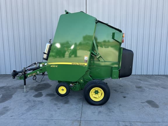 Image of John Deere 450E Primary image