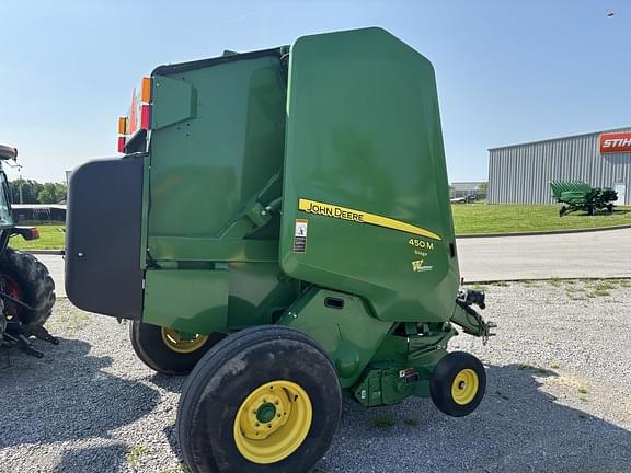 Image of John Deere 450M Silage equipment image 3