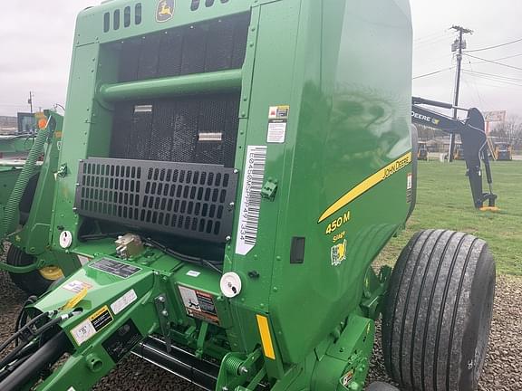 Image of John Deere 450M Silage equipment image 1