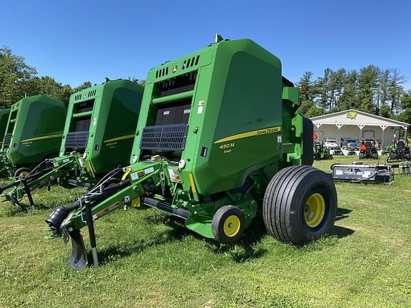 Image of John Deere 450M Silage equipment image 1