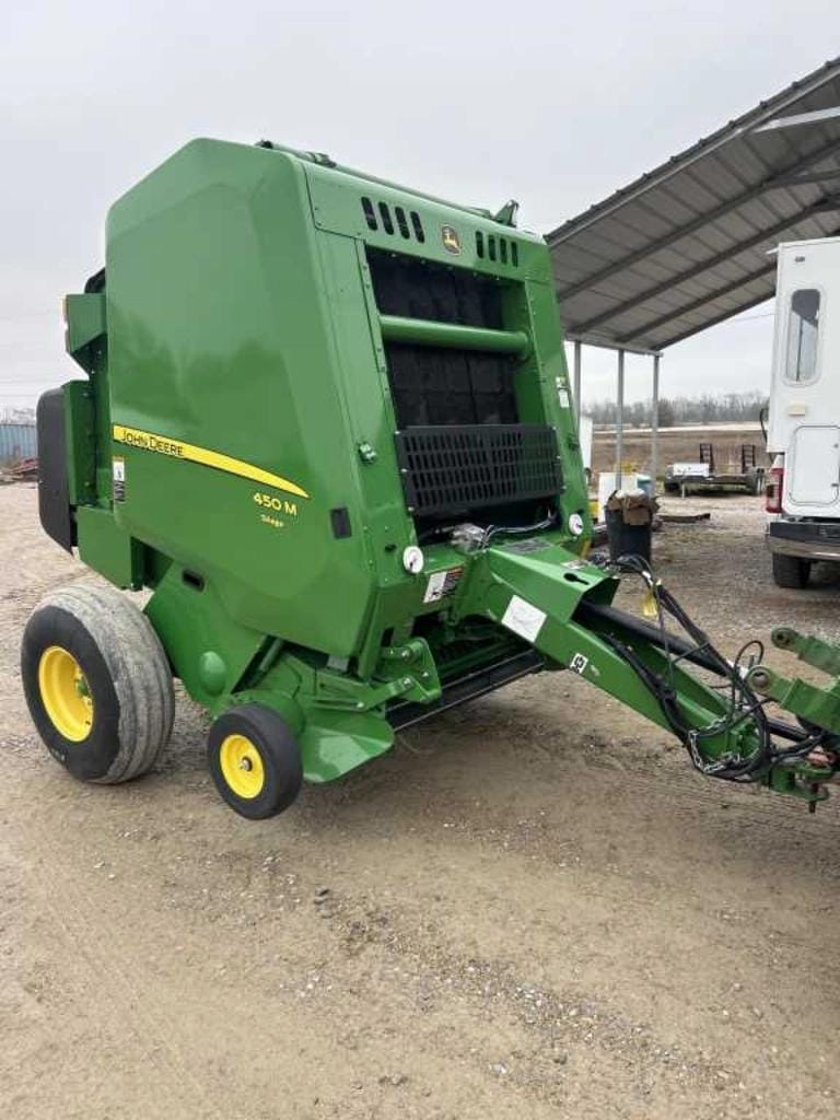 2023 John Deere 450M Silage Equipment Image0
