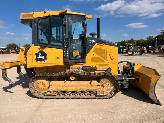 Image of John Deere 450P equipment image 4