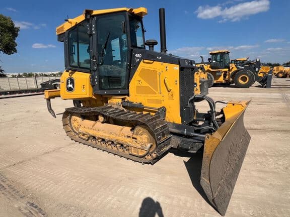 Image of John Deere 450P equipment image 3