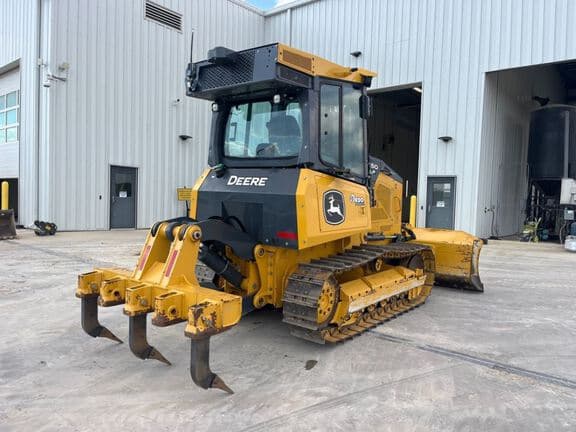 Image of John Deere 450P equipment image 4