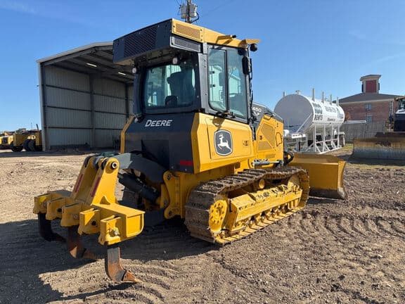 Image of John Deere 450P equipment image 4