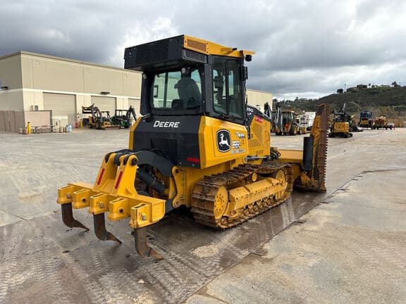 Image of John Deere 450P equipment image 4