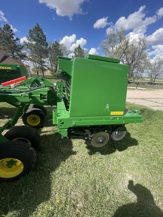 Image of John Deere 455 equipment image 4