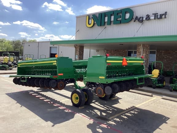 Image of John Deere 455 equipment image 2