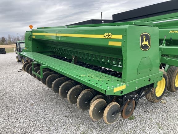 Image of John Deere 455 equipment image 4