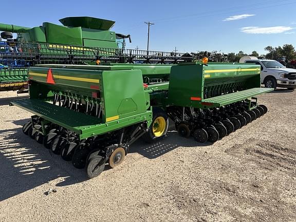 Image of John Deere 455 equipment image 3