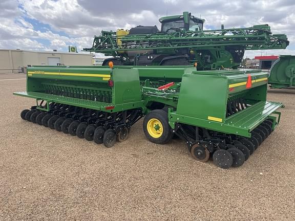 Image of John Deere 455 equipment image 3