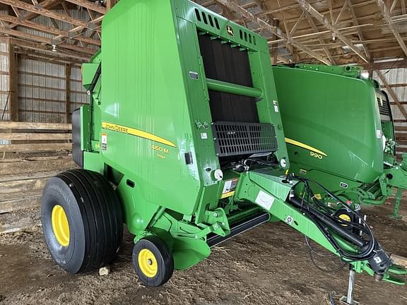 Image of John Deere 460M Silage Primary image