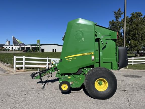 Image of John Deere 460M Silage equipment image 1
